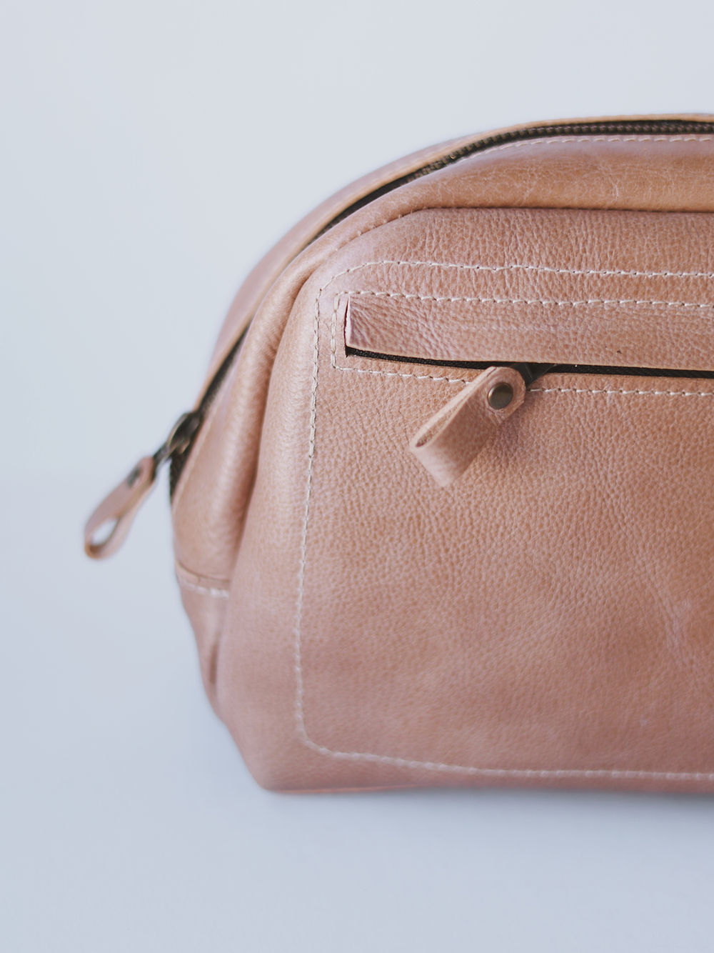 DOUGLAS Toiletry Bag - Beige