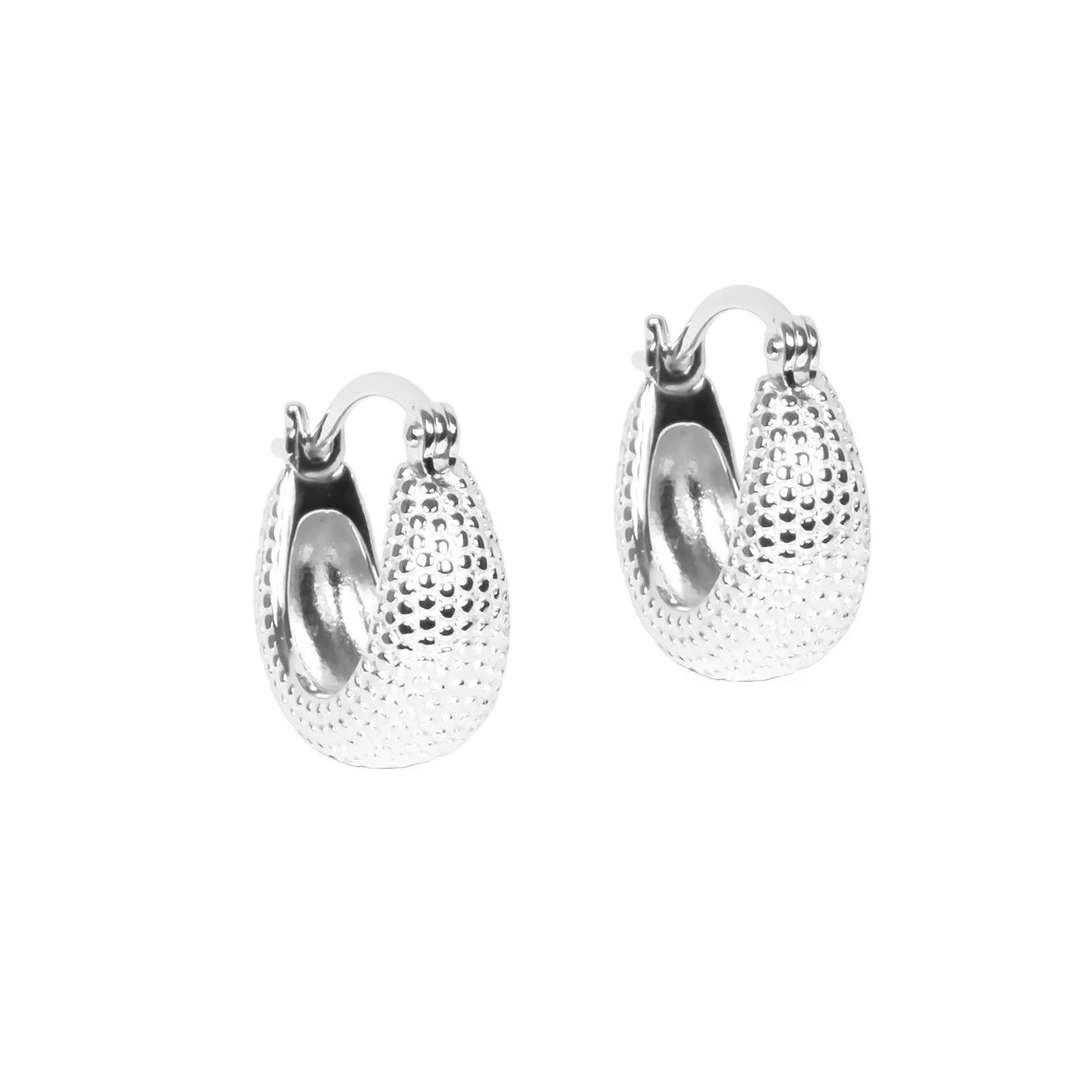 Juno Hoops M Earrings